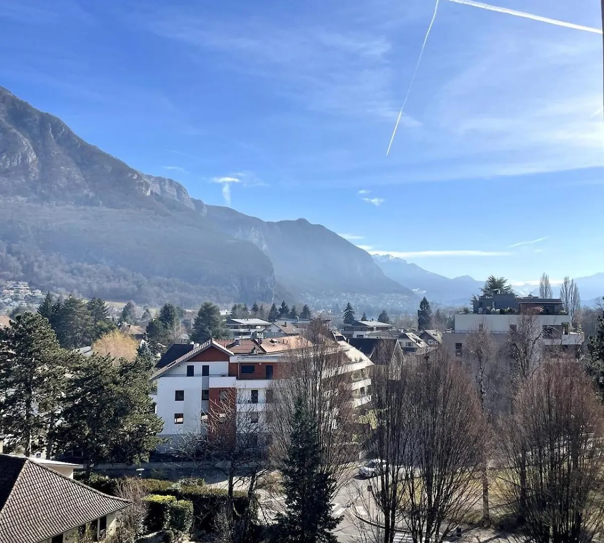 Chez Isabelle Et Florent - Logis Familial Du Lac Annecy